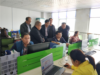 河南省商務(wù)廳領(lǐng)導(dǎo)蒞臨云防爆調(diào)研