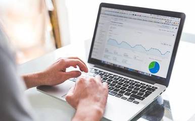 互聯網科技賦能財經領域 朗坤的創新研發之路